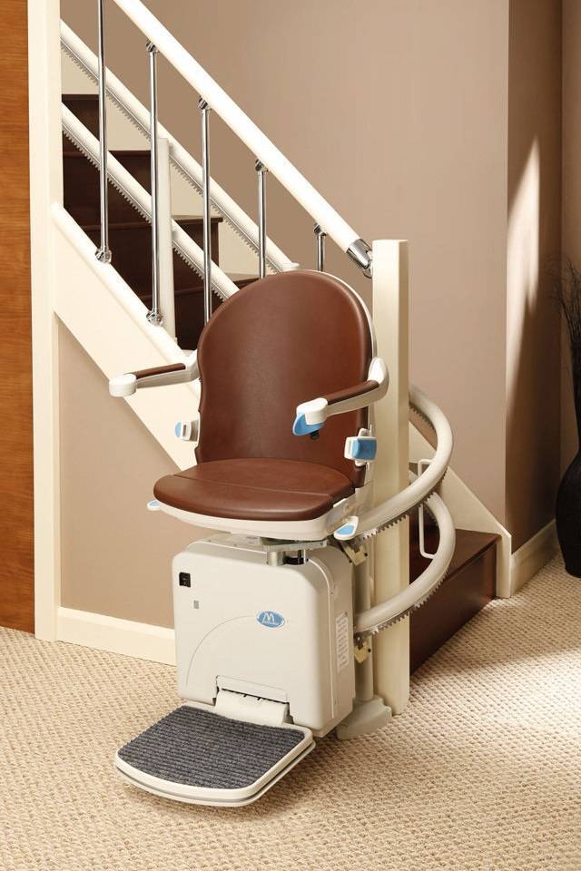 Foto Montascale per Disabili e Anziani